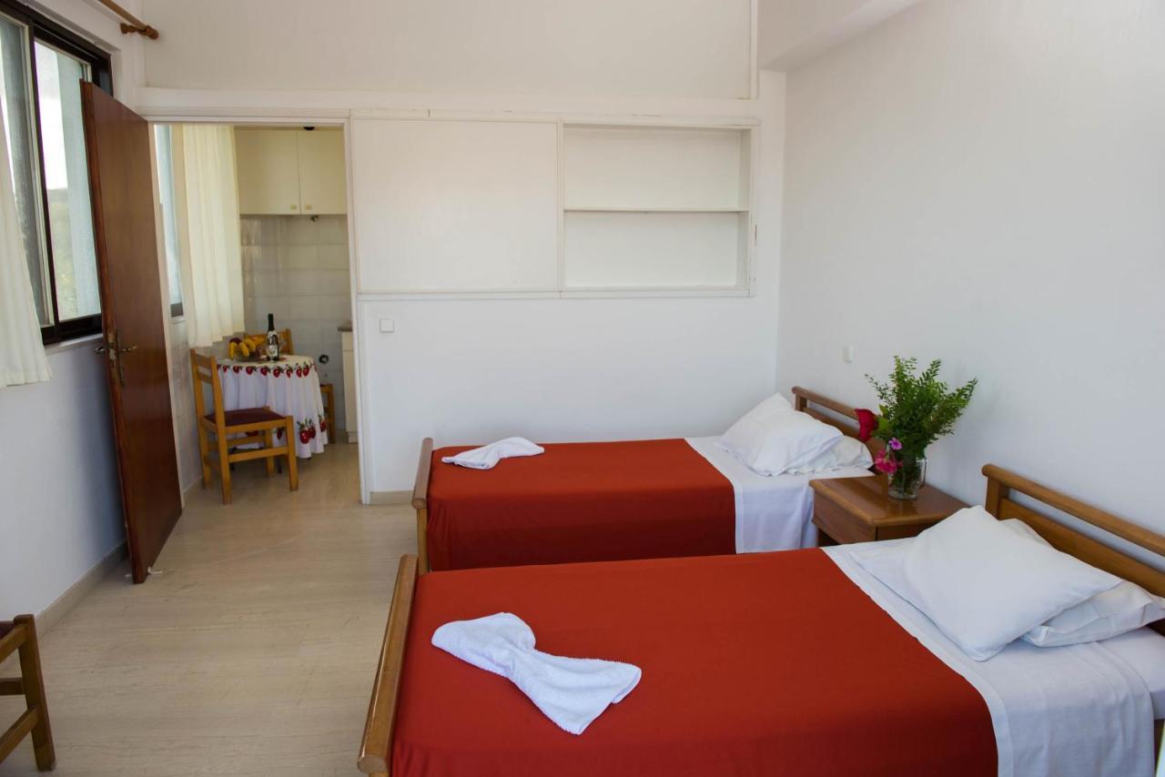 Cleopatra Apartments Laganás Eksteriør bilde
